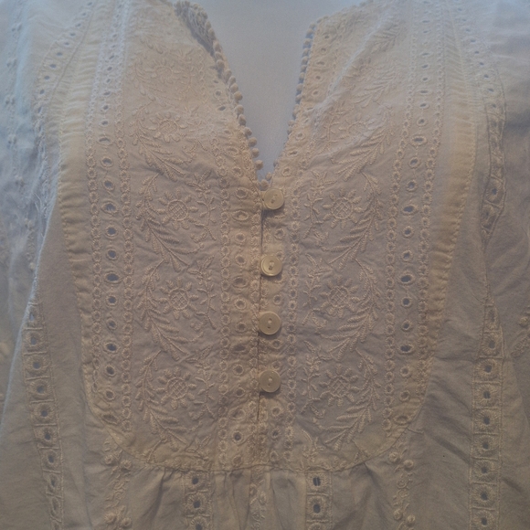 Charter Club Cream Blouse with Textured Design - Picture 3 of 8